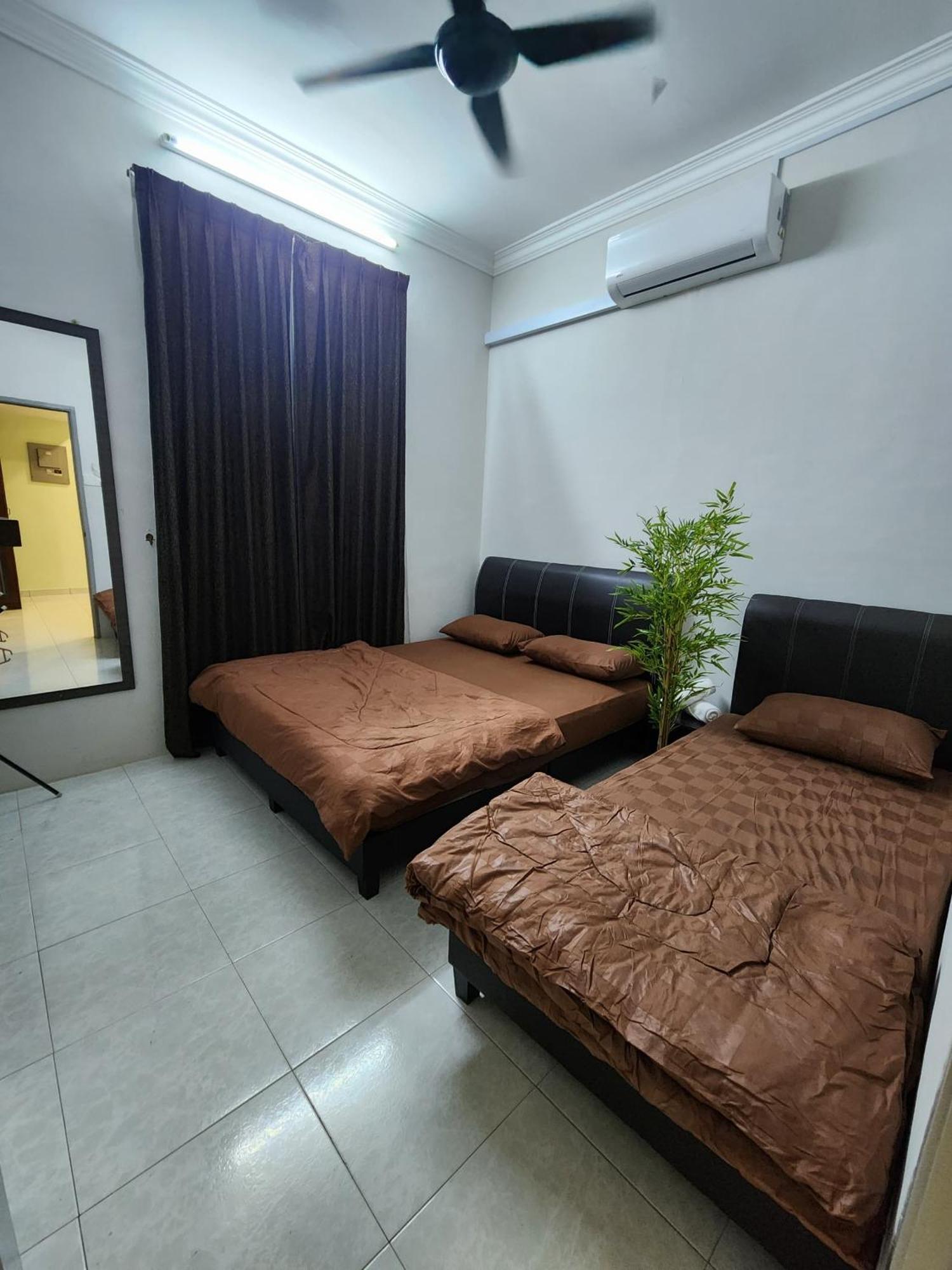 Galaxy Guest Home By Ipoh Maju Stay Exterior photo